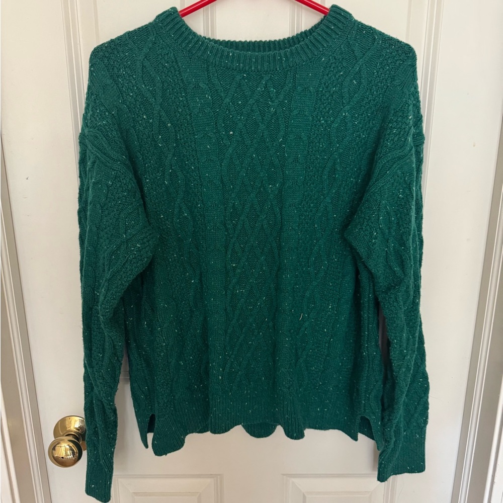 Women's Green Cable Knit Sweater